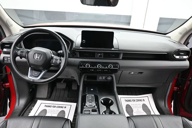 Used 2024 Honda Pilot Elite image 17
