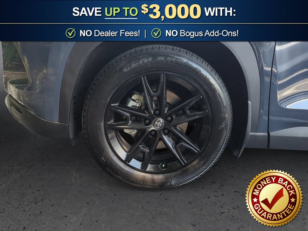 Used 2024 Toyota Grand Highlander AWD Hybrid image 13