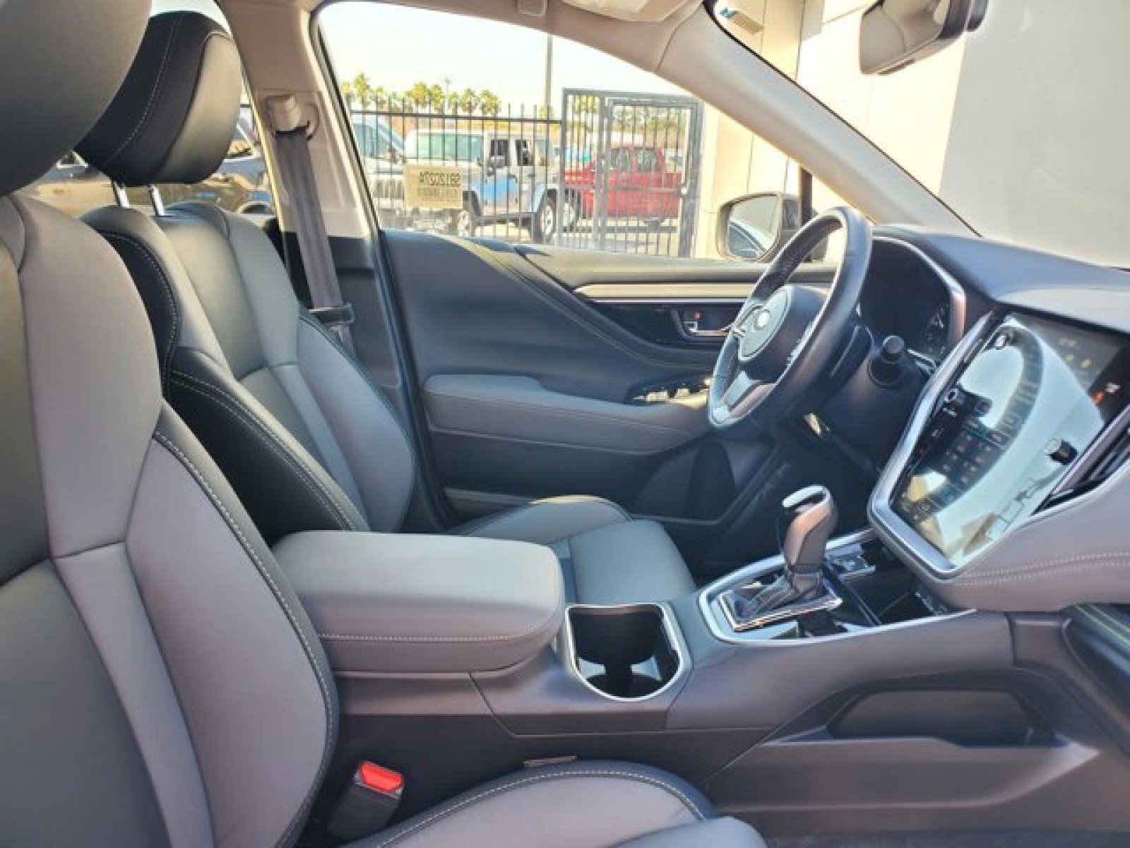 Used 2023 Subaru Outback Onyx Edition image 33