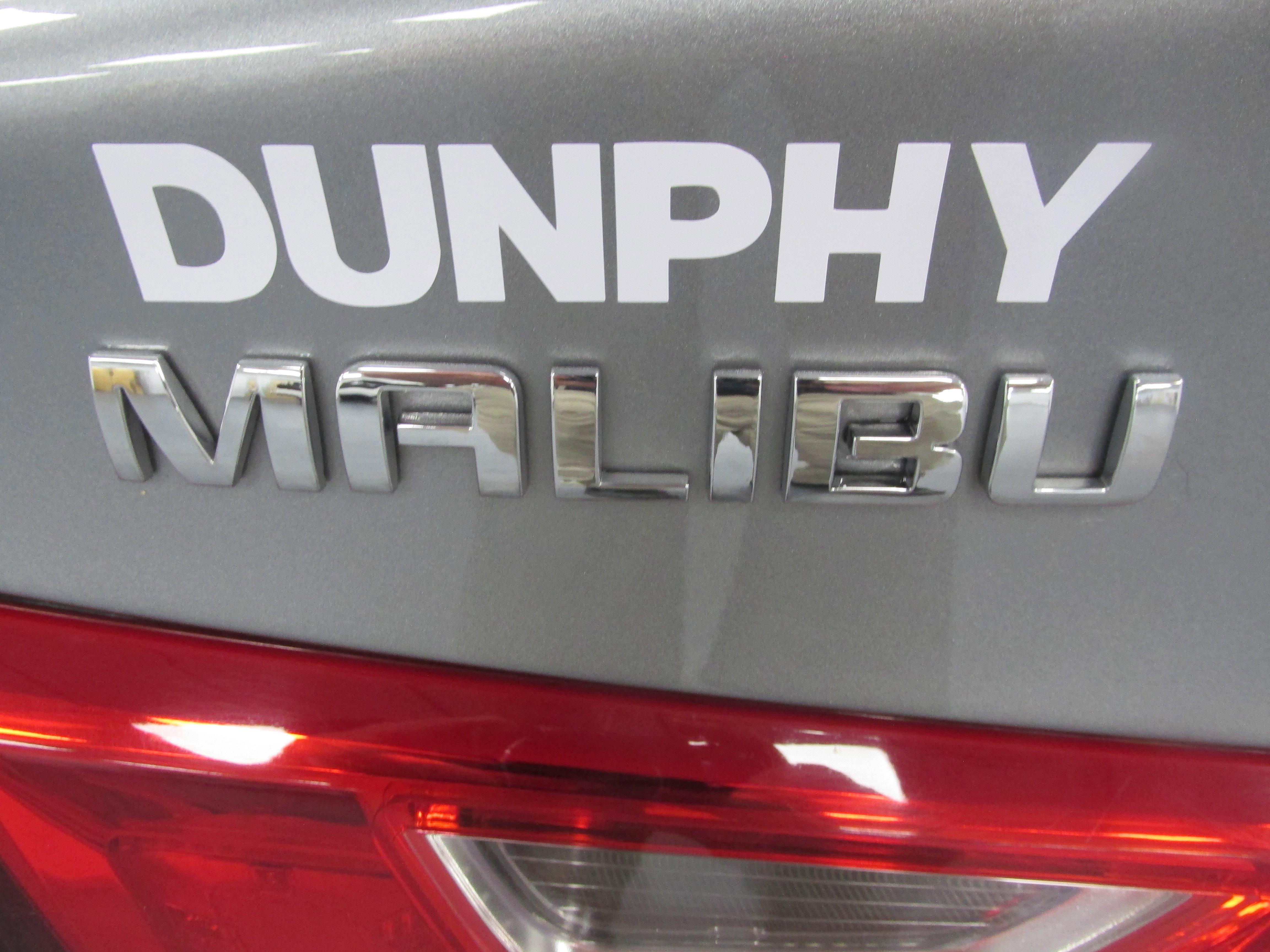 Used 2024 Chevrolet Malibu LT image 18