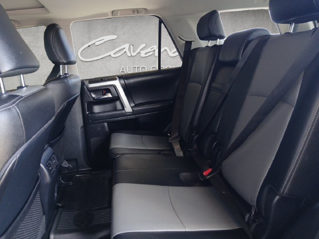 Used 2023 Toyota 4Runner SR5 Premium w/ Moonroof Package RWD image 23