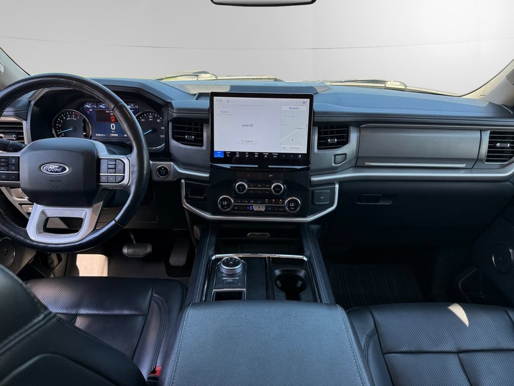 Certified 2022 Ford Expedition XLT RWD image 10