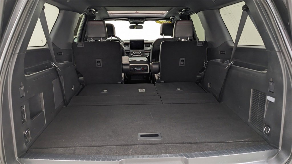 Certified 2022 Ford Expedition Max Limited image 9