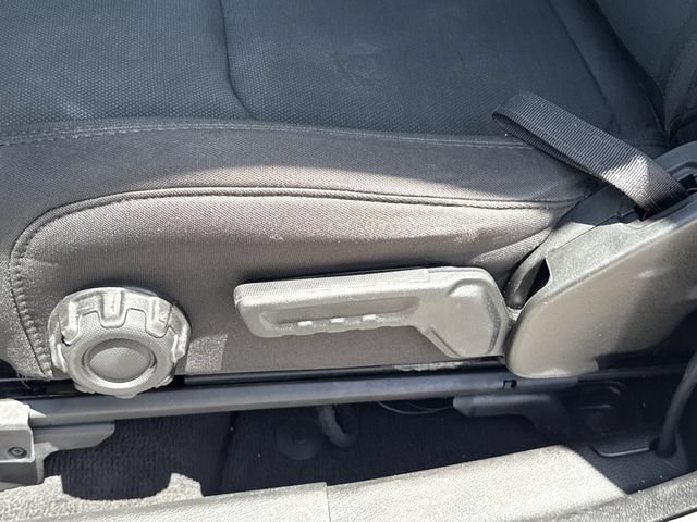 Used 2023 Jeep Wrangler Sport AWD/4WD image 26