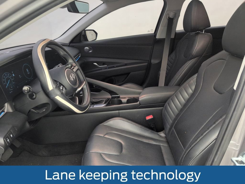 Used 2024 Hyundai Elantra Limited image 10
