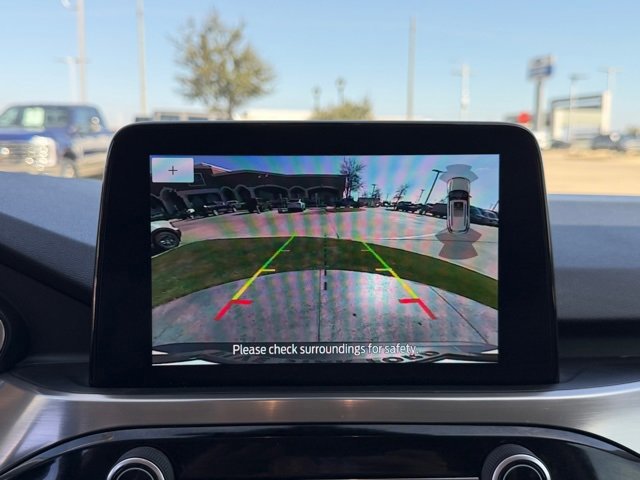 Certified 2022 Ford Escape Titanium w/ Class II Trailer Tow Package image 18