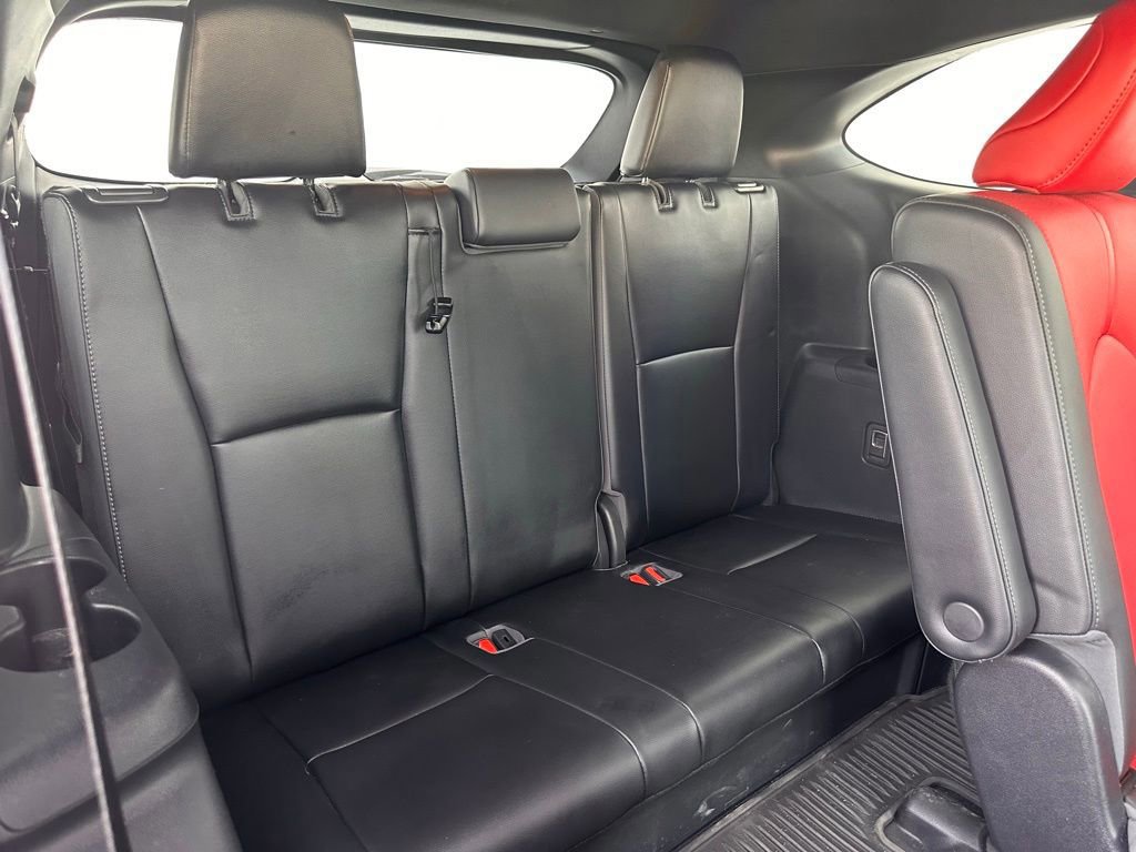 Used 2021 Toyota Highlander XSE image 18