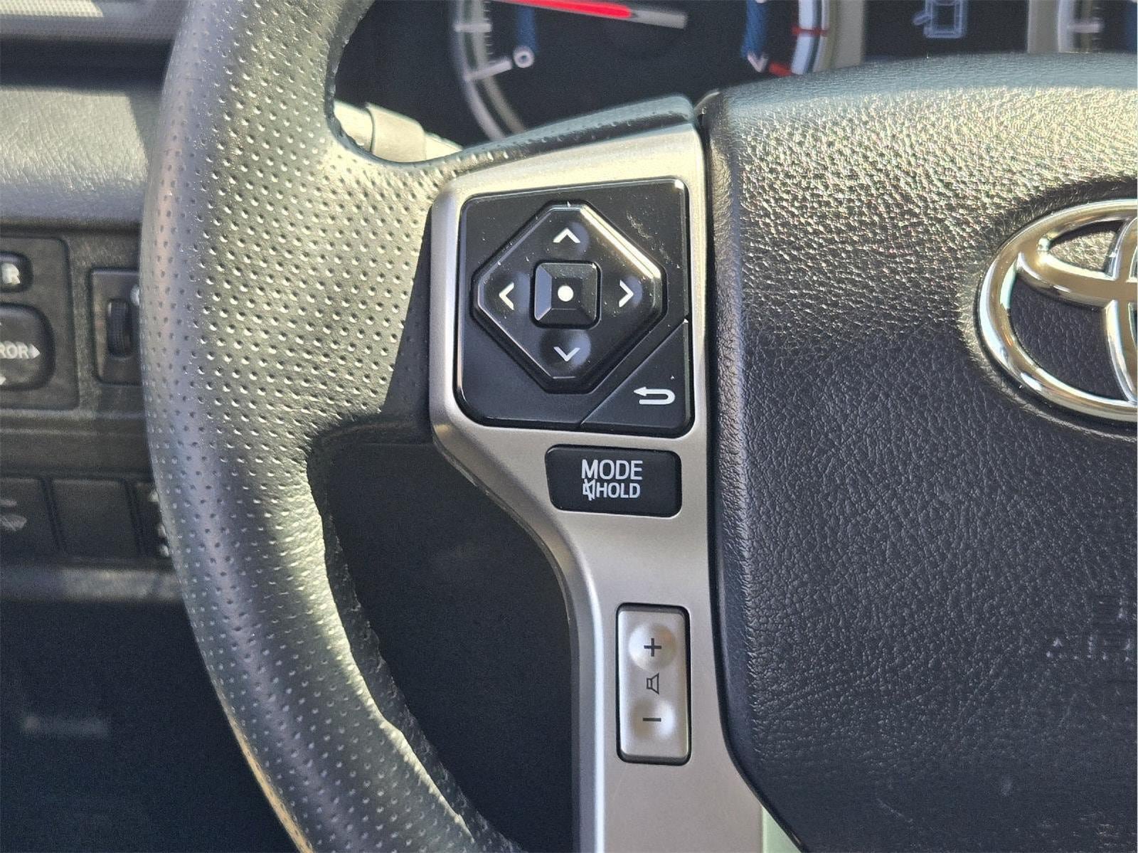 Used 2018 Toyota 4Runner Limited RWD image 26