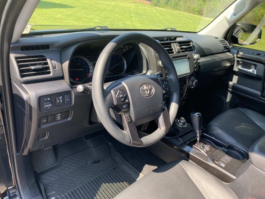 Used 2019 Toyota 4Runner Limited AWD/4WD image 23
