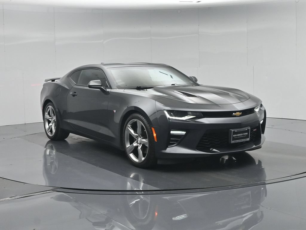 Used 2018 Chevrolet Camaro SS RWD image 57
