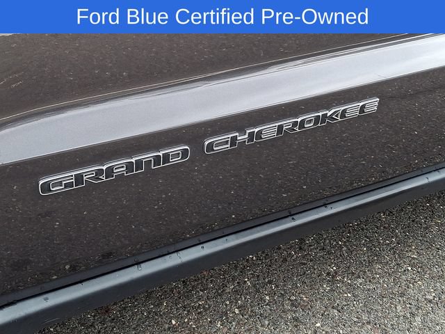 Used 2017 Jeep Grand Cherokee Limited w/ Luxury Group II AWD/4WD image 34