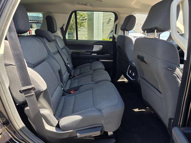 Certified 2025 Ford Expedition Active AWD/4WD image 19