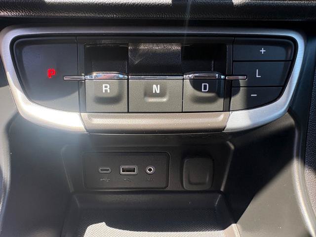 Used 2023 GMC Terrain SLE w/ Driver Convenience Package AWD/4WD image 22