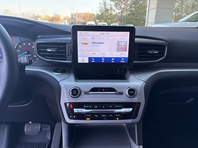 Certified 2023 Ford Explorer XLT w/ Equipment Group 202A image 18