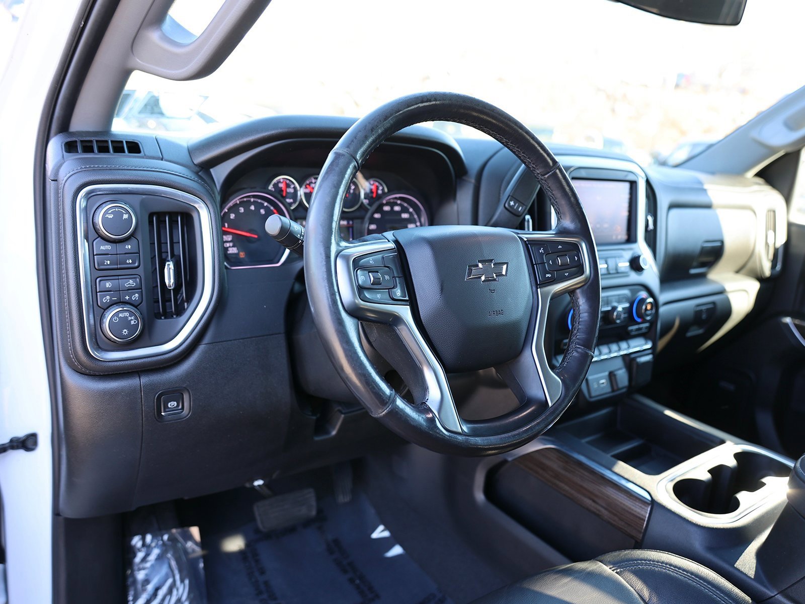 Used 2019 Chevrolet Silverado 1500 RST image 18