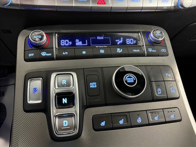 Used 2022 Hyundai Palisade Calligraphy w/ Winter Package image 18