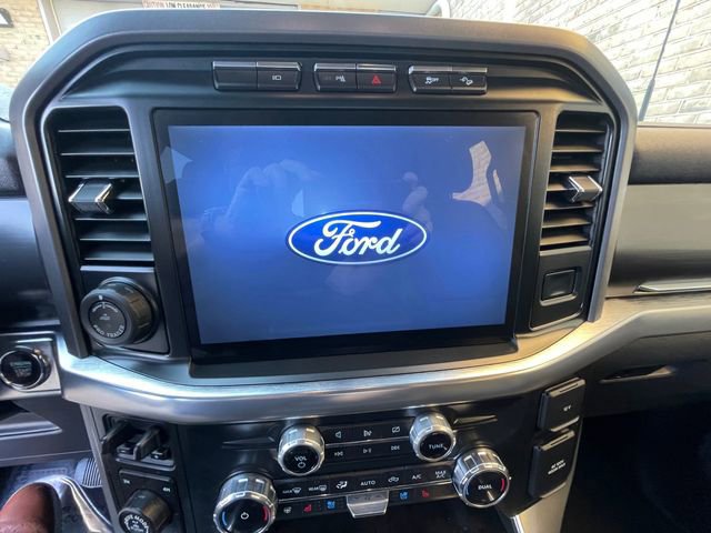 Certified 2022 Ford F150 Lariat w/ Equipment Group 502A High image 21