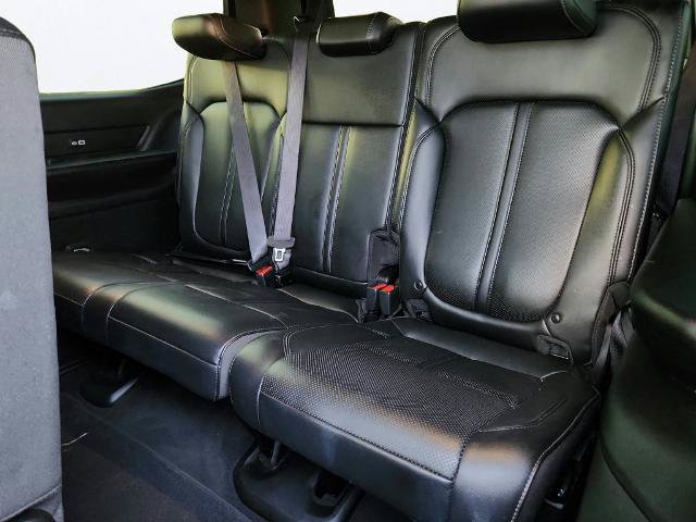 Used 2025 Jeep Wagoneer 4WD w/ Premium Group I image 27