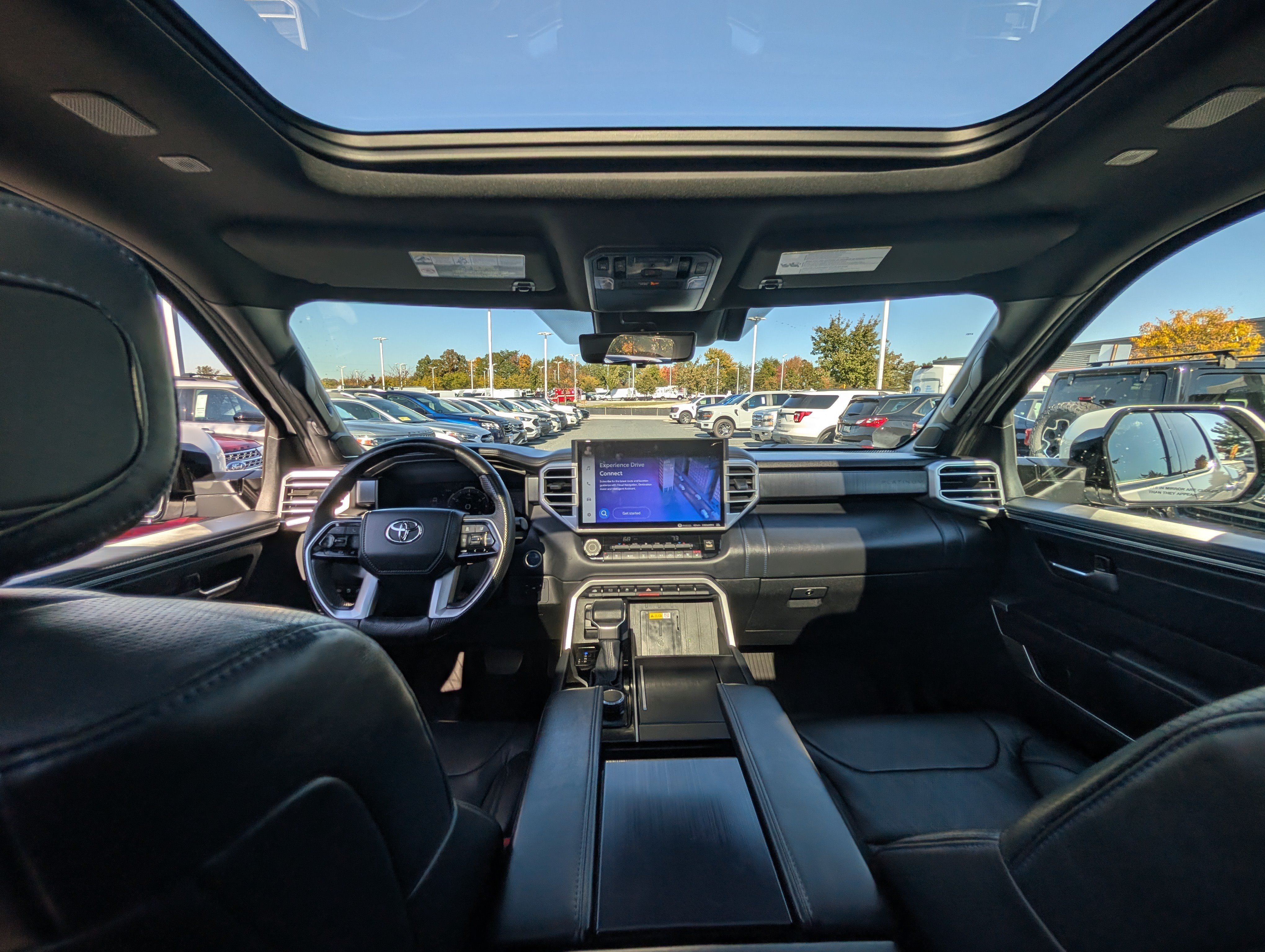 Used 2023 Toyota Tundra Platinum AWD/4WD image 18
