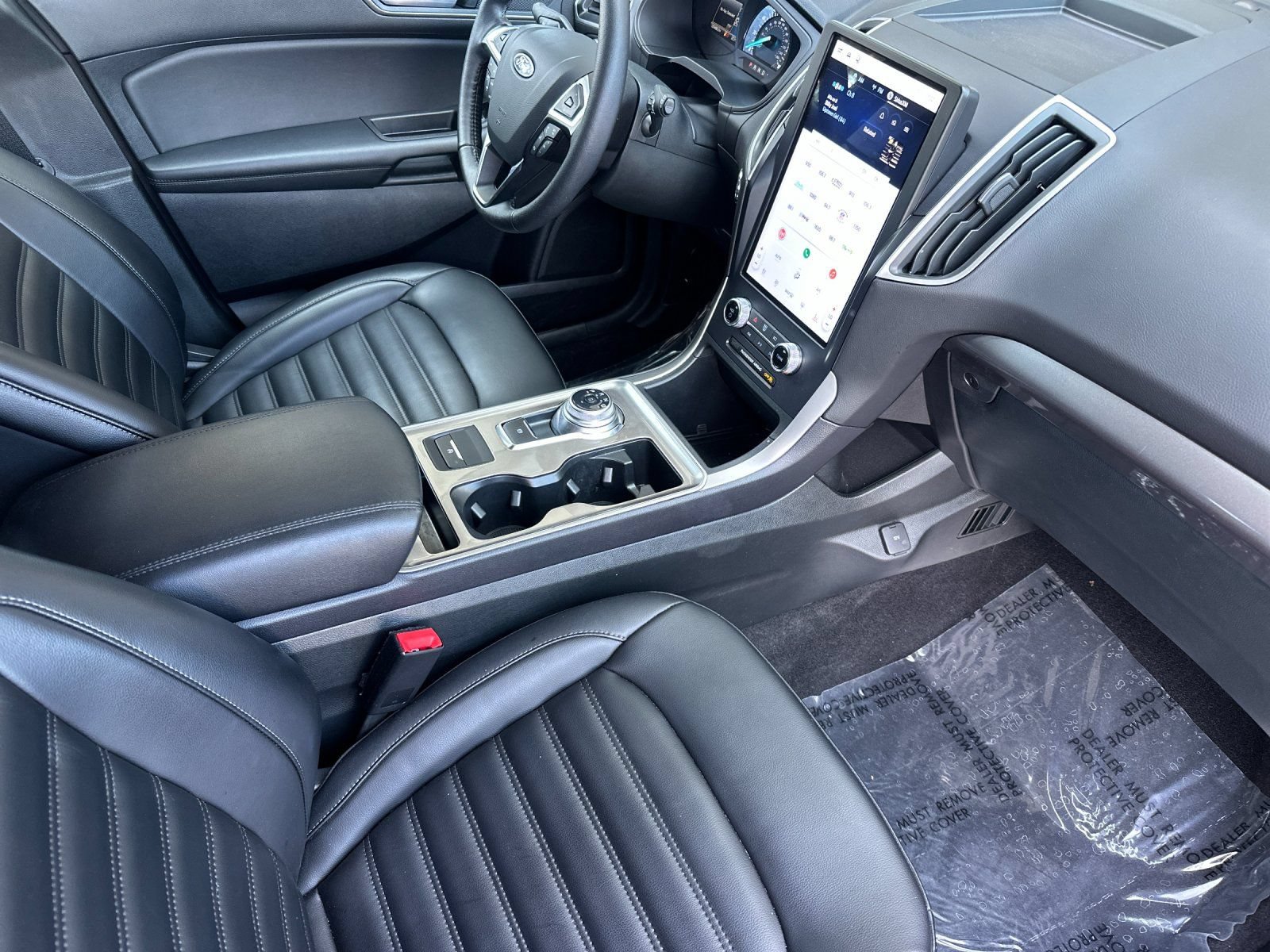 Certified 2024 Ford Edge SEL w/ Convenience Package AWD/4WD image 17