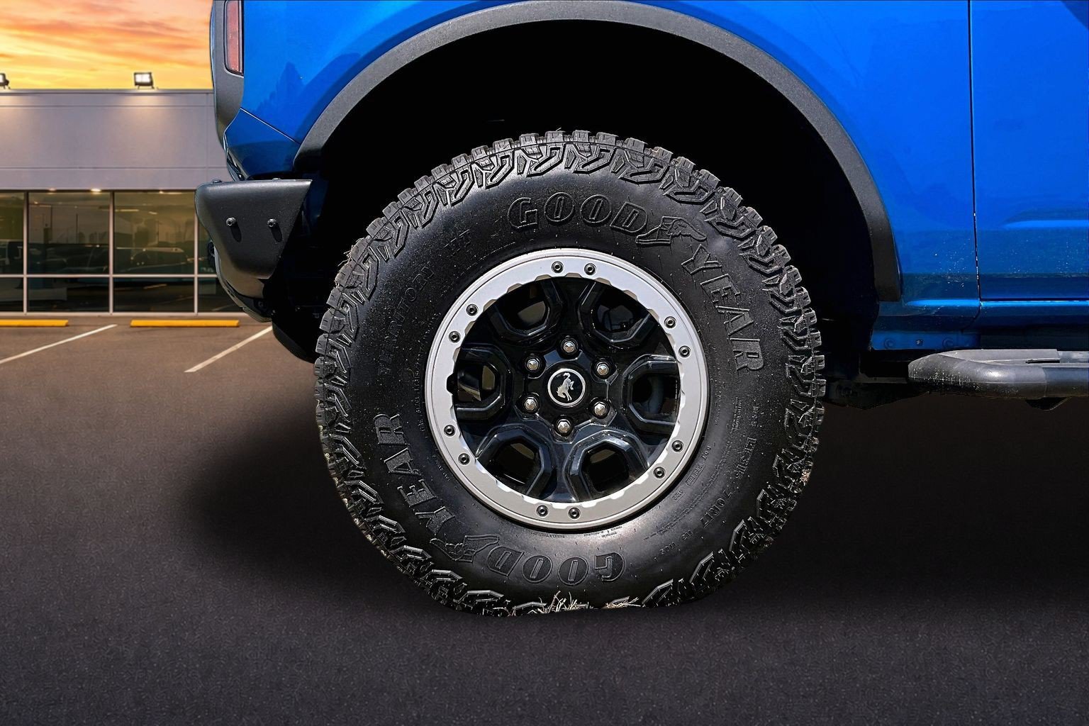 Certified 2022 Ford Bronco Badlands AWD/4WD image 9