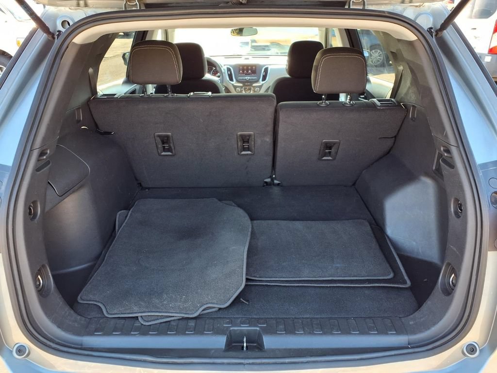 Used 2023 Chevrolet Equinox LT FWD image 33