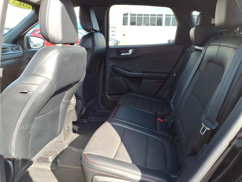 Certified 2023 Ford Escape ST-Line Elite image 11