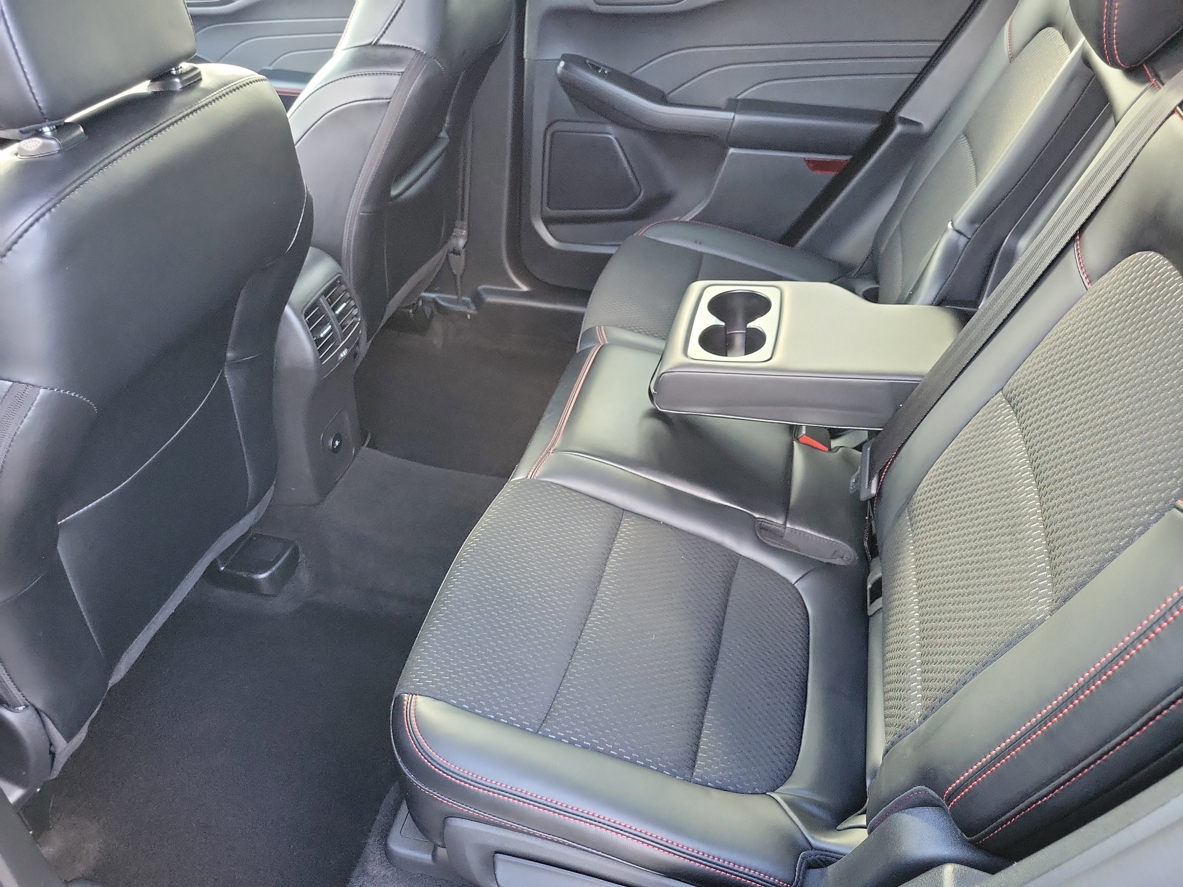 Certified 2025 Ford Escape ST-Line w/ Tech Pack #1 image 13