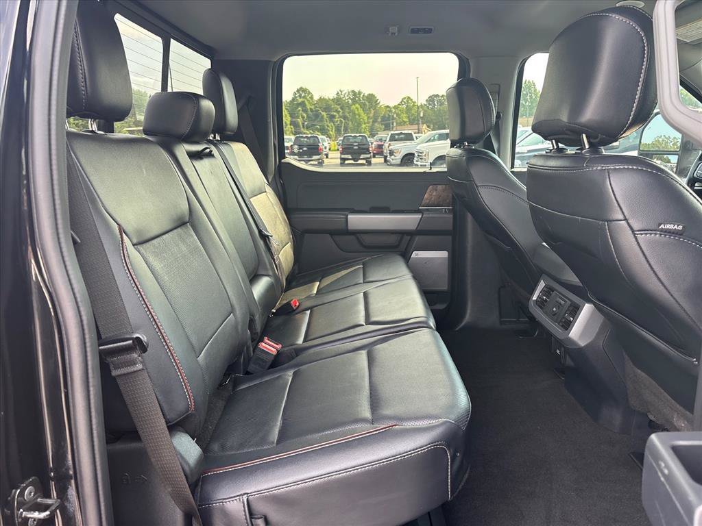 Certified 2024 Ford F250 Lariat w/ Lariat Ultimate Package AWD/4WD image 15