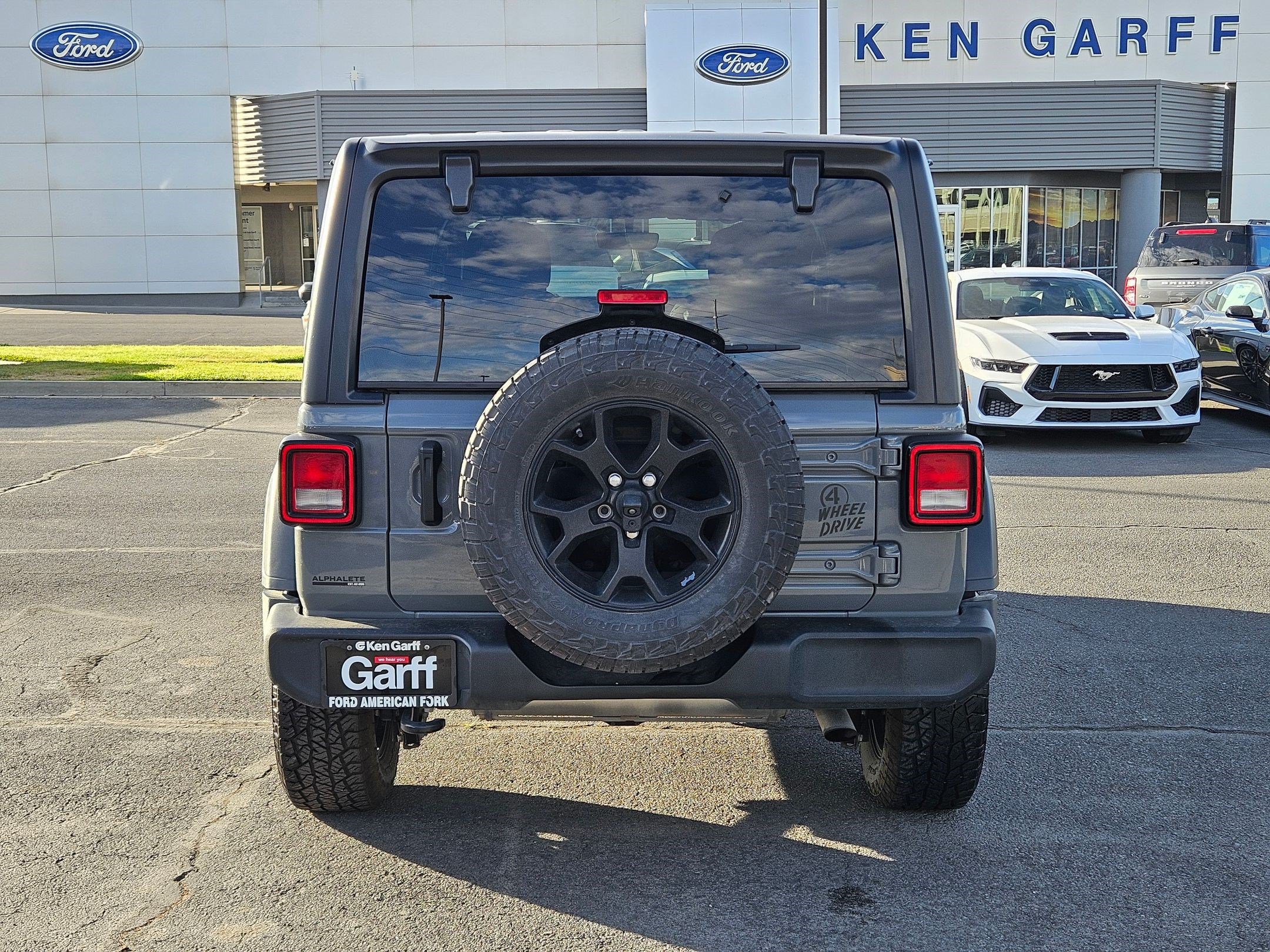 Used 2021 Jeep Wrangler Unlimited Sport AWD/4WD image 7