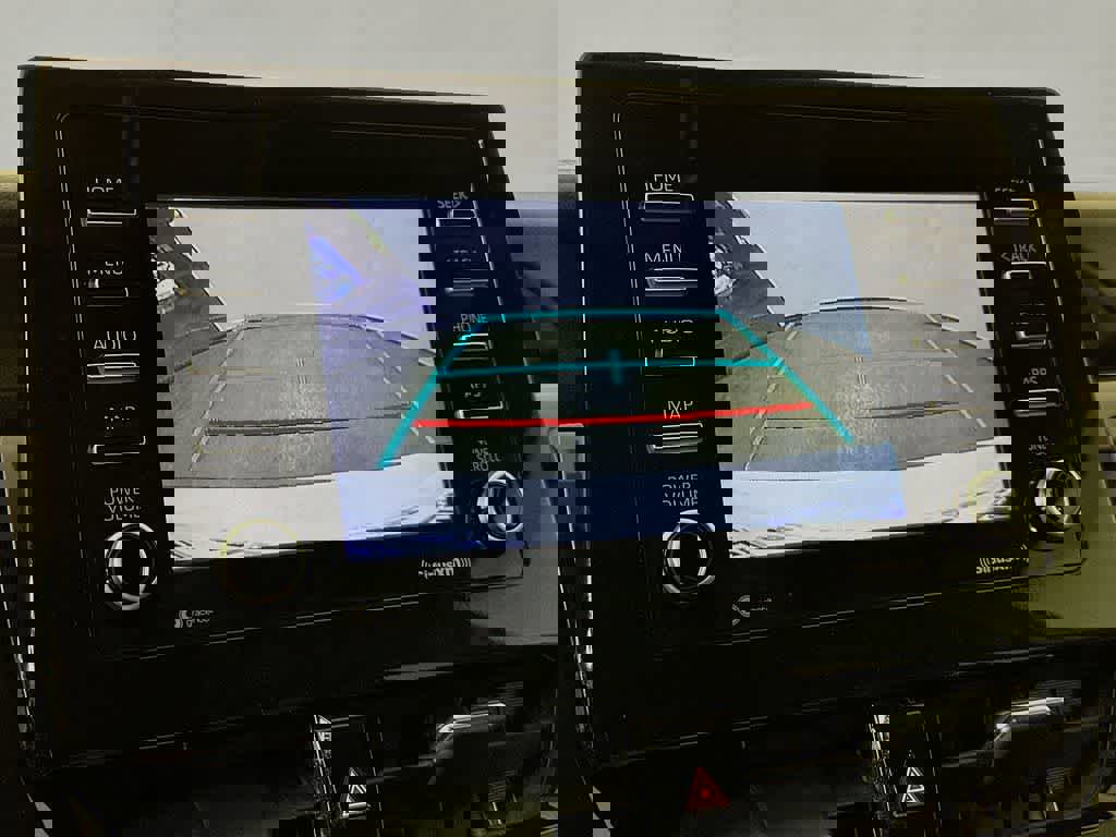 Used 2024 Toyota Camry LE image 27