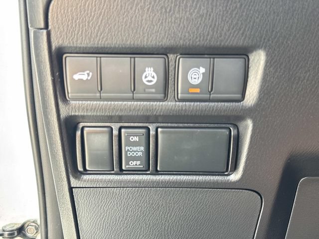 Used 2023 Nissan Armada SL w/ Midnight Edition Package RWD image 22
