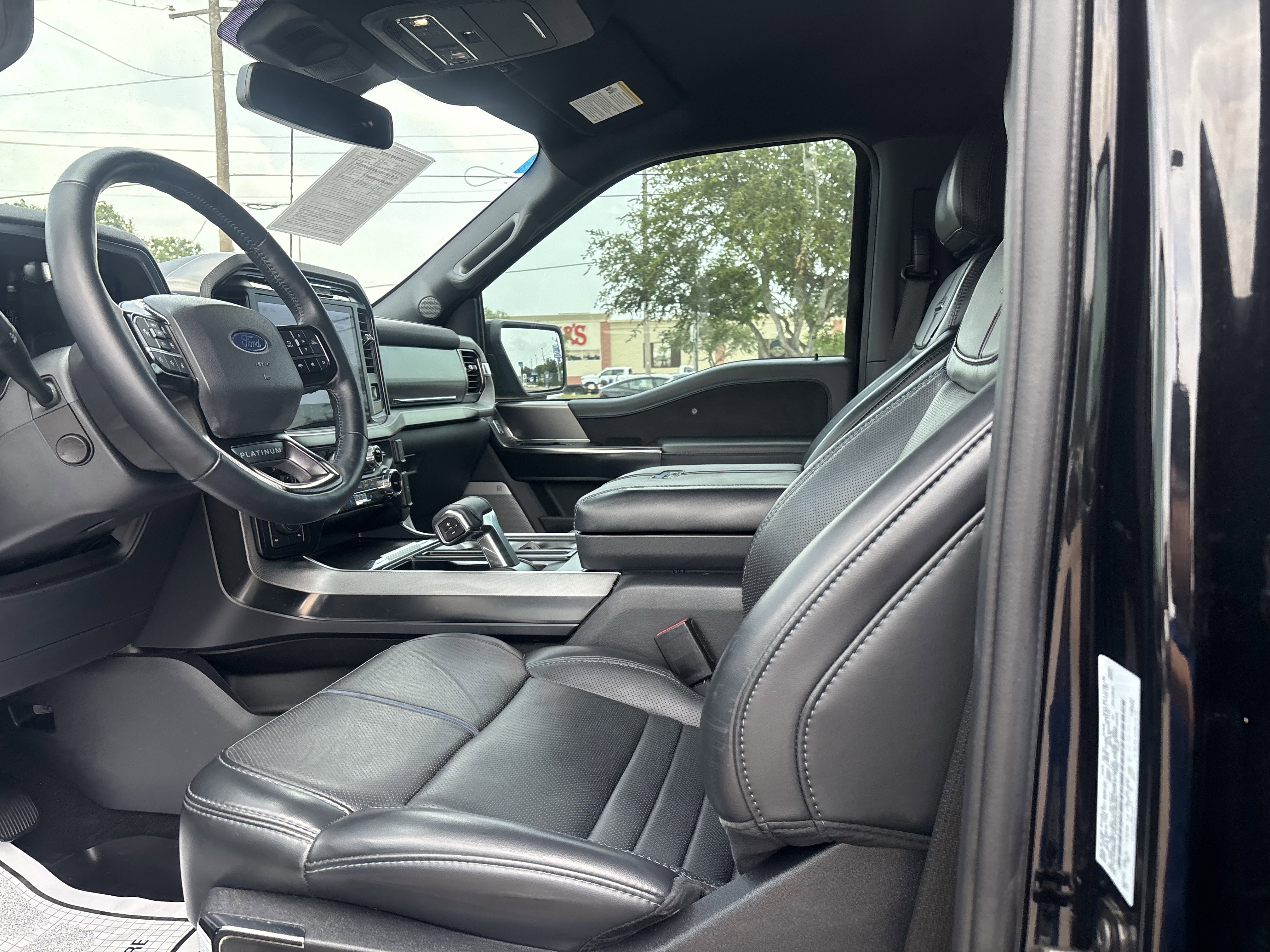 Certified 2024 Ford F150 Platinum w/ FX4 Off-Road Package AWD/4WD image 10