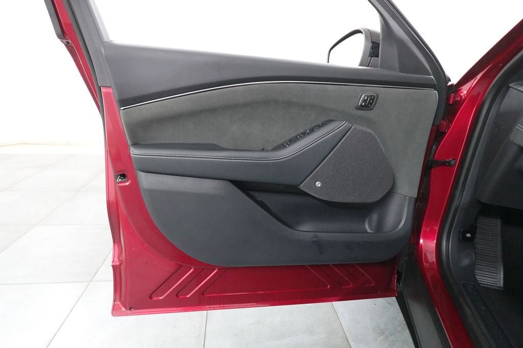 Certified 2025 Ford Mustang Mach-E GT AWD/4WD image 25