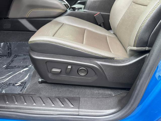 Used 2023 Chevrolet Colorado ZR2 w/ ZR2 Convenience Package III AWD/4WD image 38