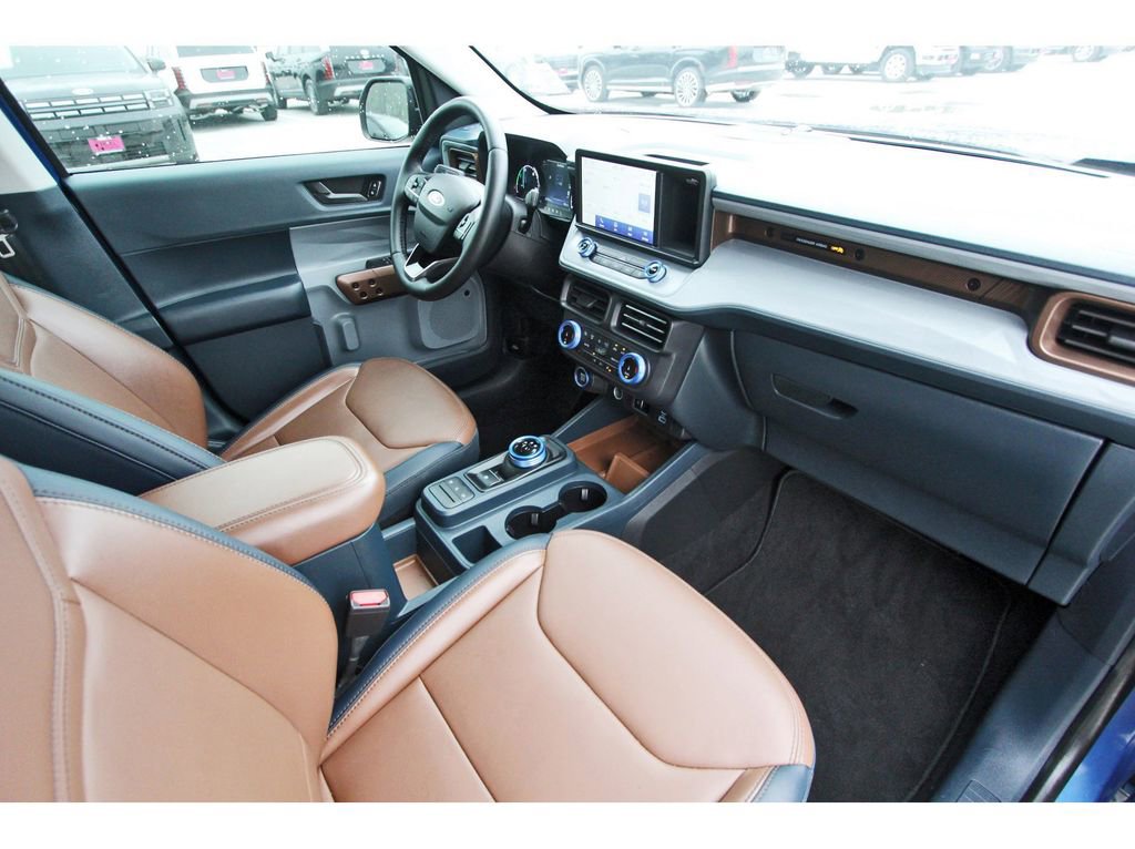 Certified 2024 Ford Maverick Lariat FWD image 31
