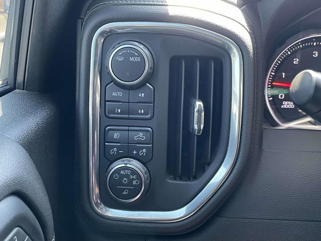 Used 2022 Chevrolet Silverado 2500 LTZ w/ LTZ Convenience Package AWD/4WD image 24