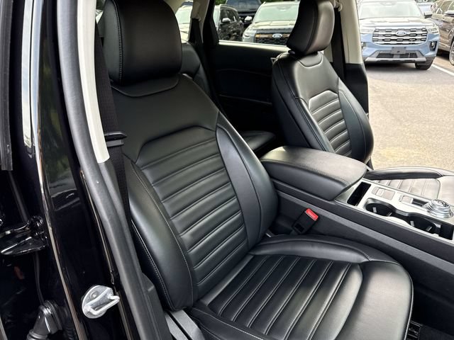 Certified 2024 Ford Edge SEL AWD/4WD image 23