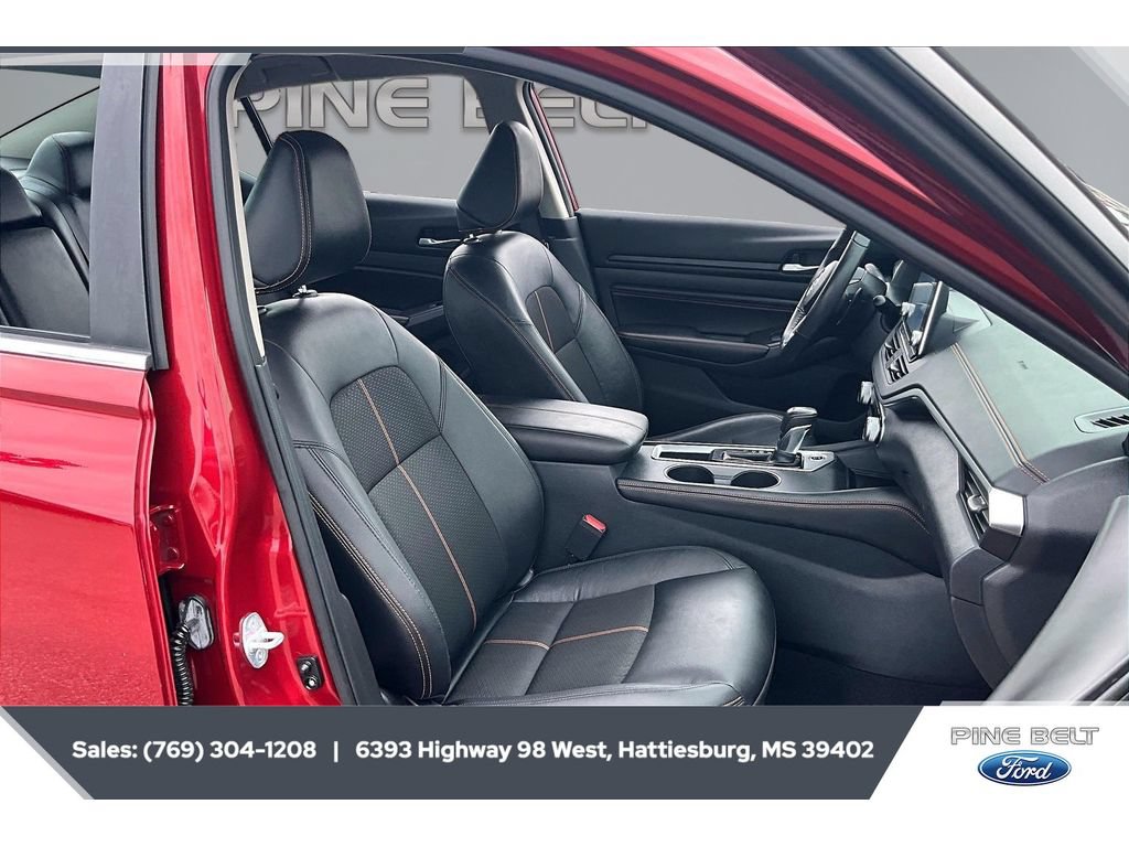Used 2022 Nissan Altima 2.5 SR FWD image 6