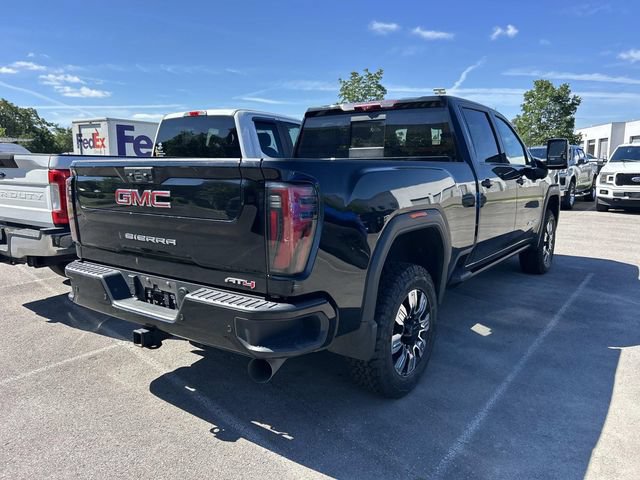 Used 2024 GMC Sierra 2500 AT4 w/ AT4 Premium Plus Package AWD/4WD image 4