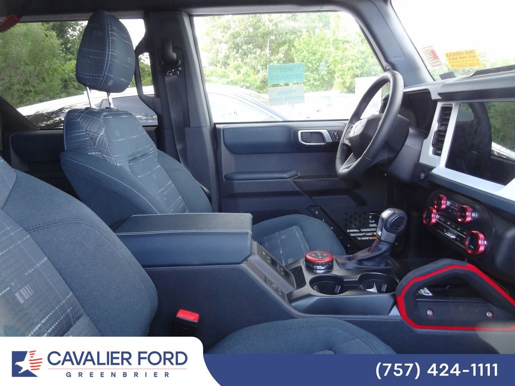 Certified 2025 Ford Bronco Heritage Edition AWD/4WD image 10