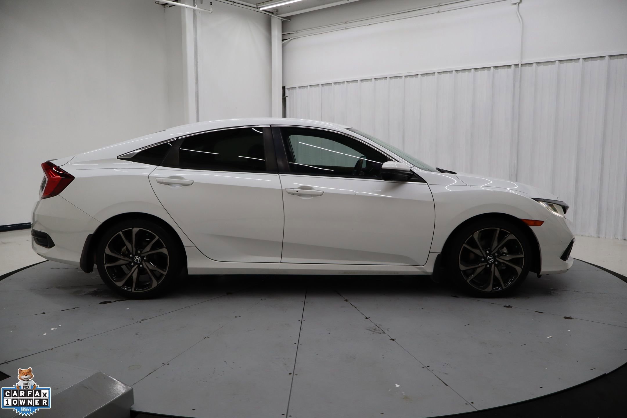 Used 2021 Honda Civic Sport image 8