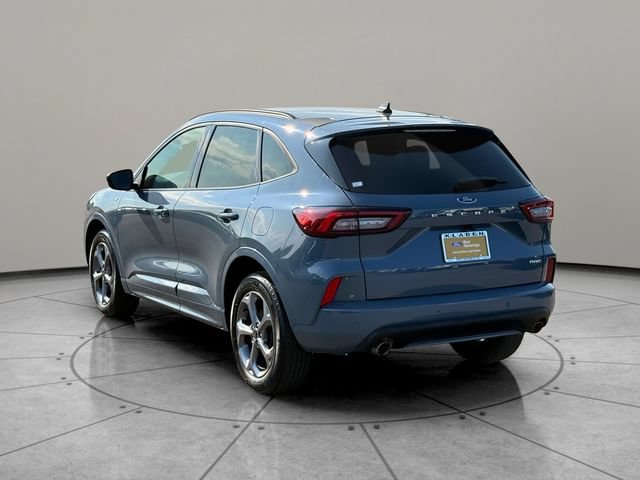 Certified 2023 Ford Escape ST-Line w/ Tech Pack #1 AWD/4WD image 10