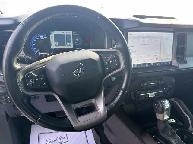 Certified 2022 Ford Bronco Outer Banks w/ Sasquatch Package AWD/4WD image 9