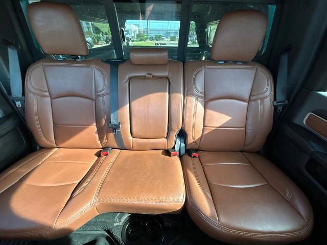 Used 2022 RAM 2500 Big Horn w/ Level C Equiment Group AWD/4WD image 26