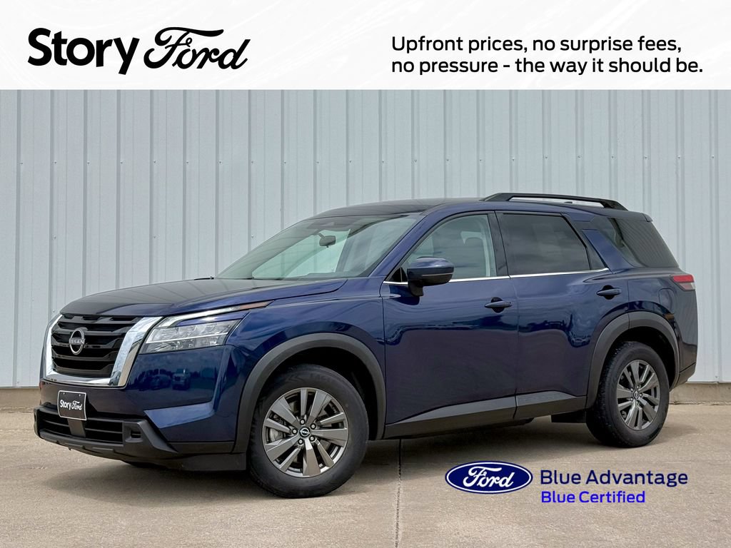 Used 2022 Nissan Pathfinder SV