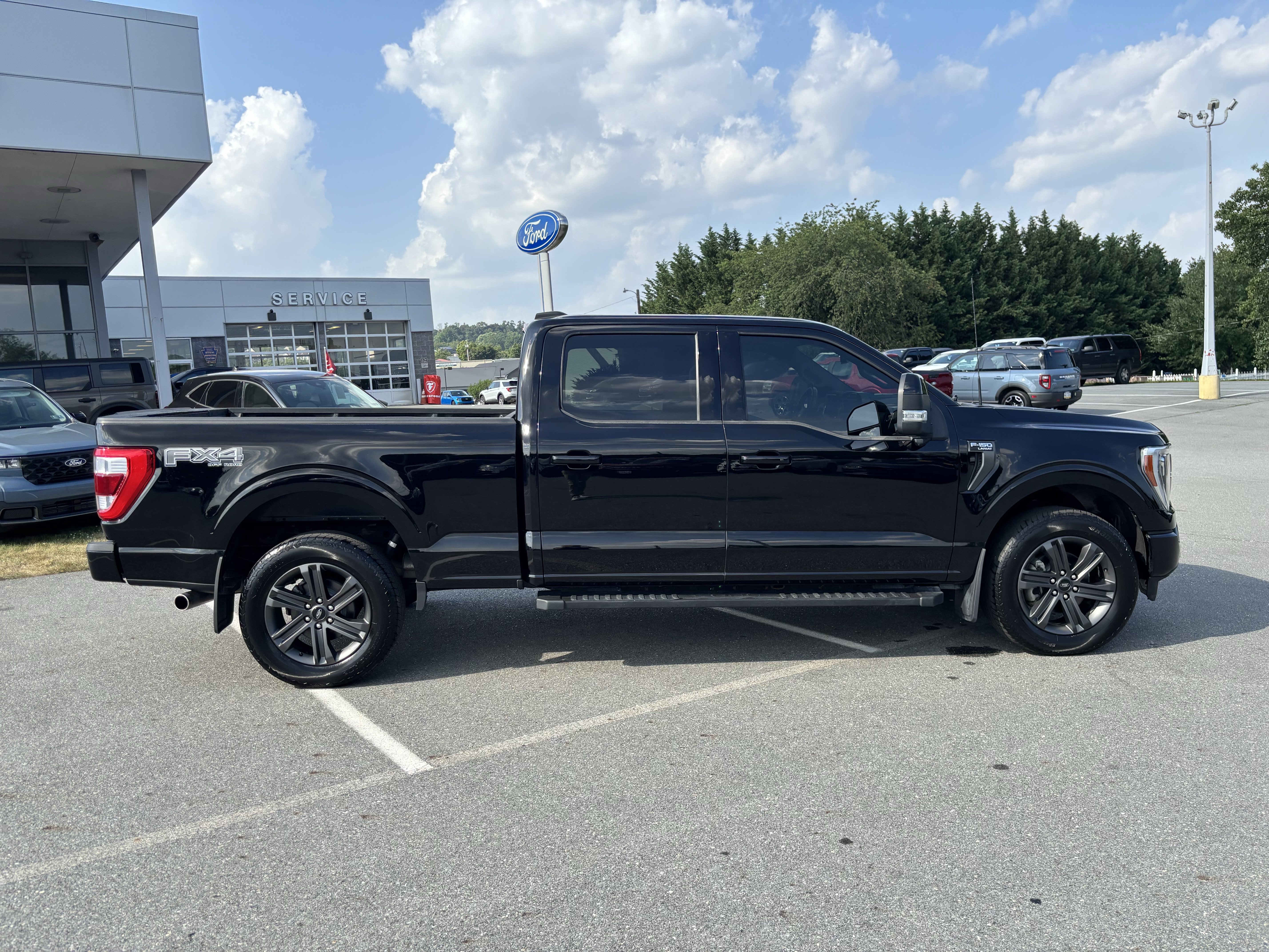 Certified 2023 Ford F150 Lariat w/ Equipment Group 502A High AWD/4WD image 8