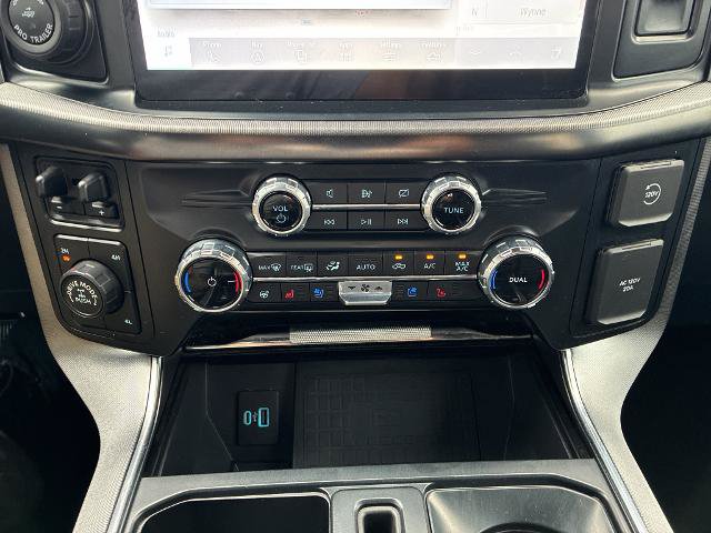 Certified 2022 Ford F150 Platinum w/ Equipment Group 701A High AWD/4WD image 18