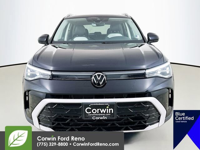 Used 2025 Volkswagen Taos SEL image 9