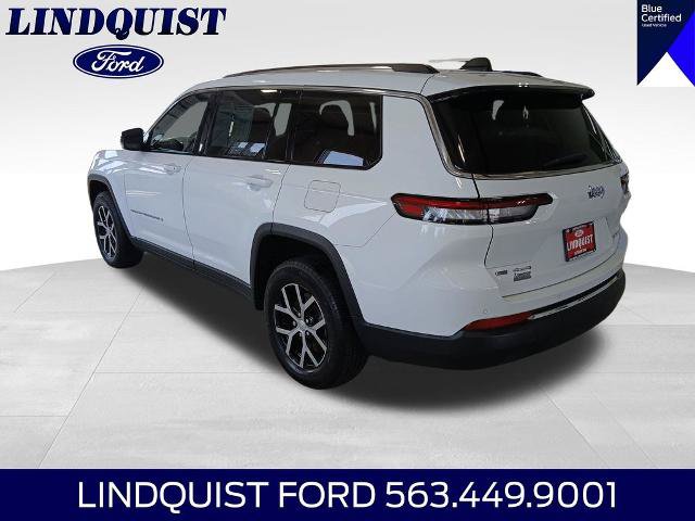 Used 2023 Jeep Grand Cherokee L Limited AWD/4WD image 4